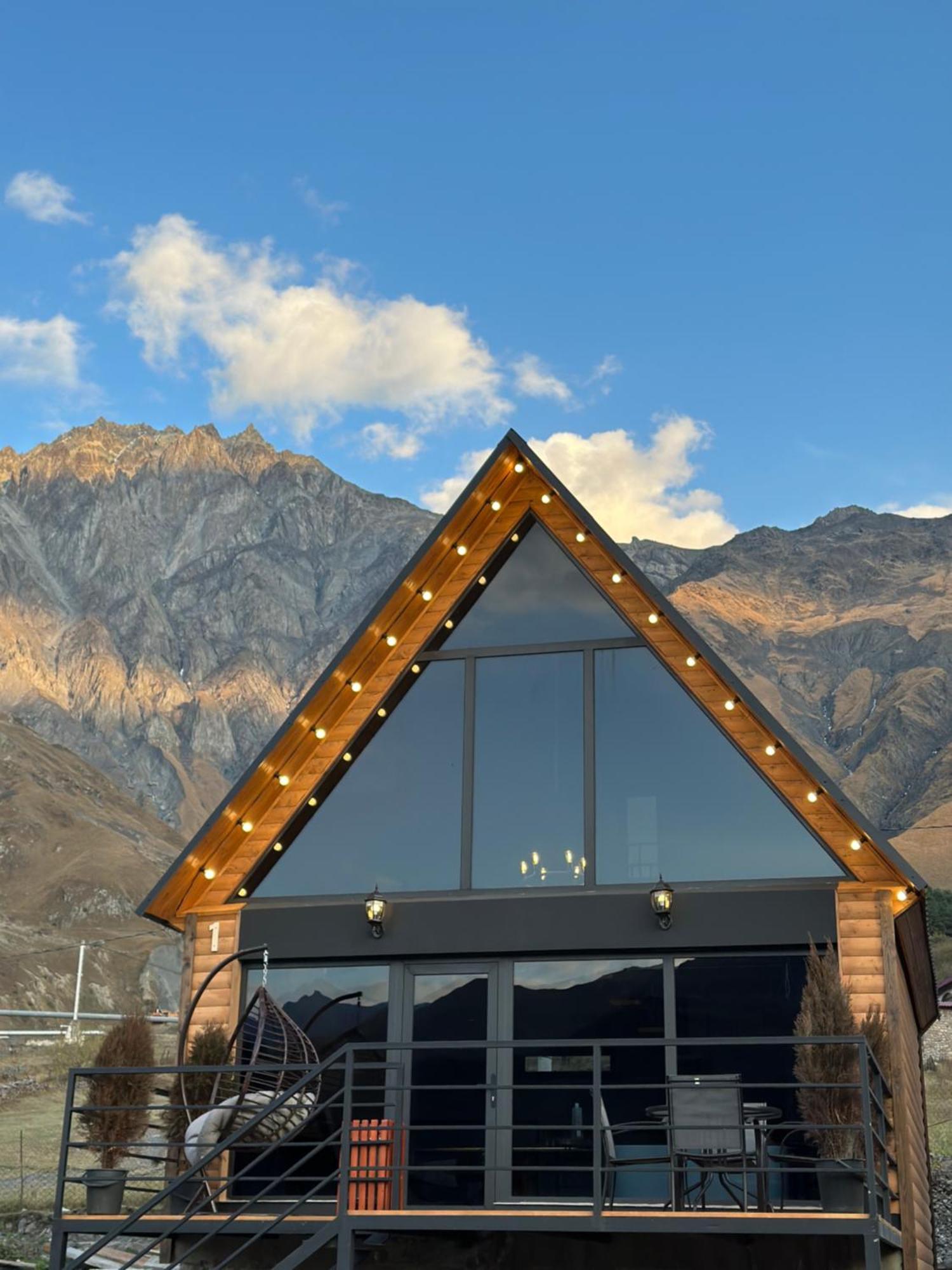 Kazbegi Story Villa Dış mekan fotoğraf