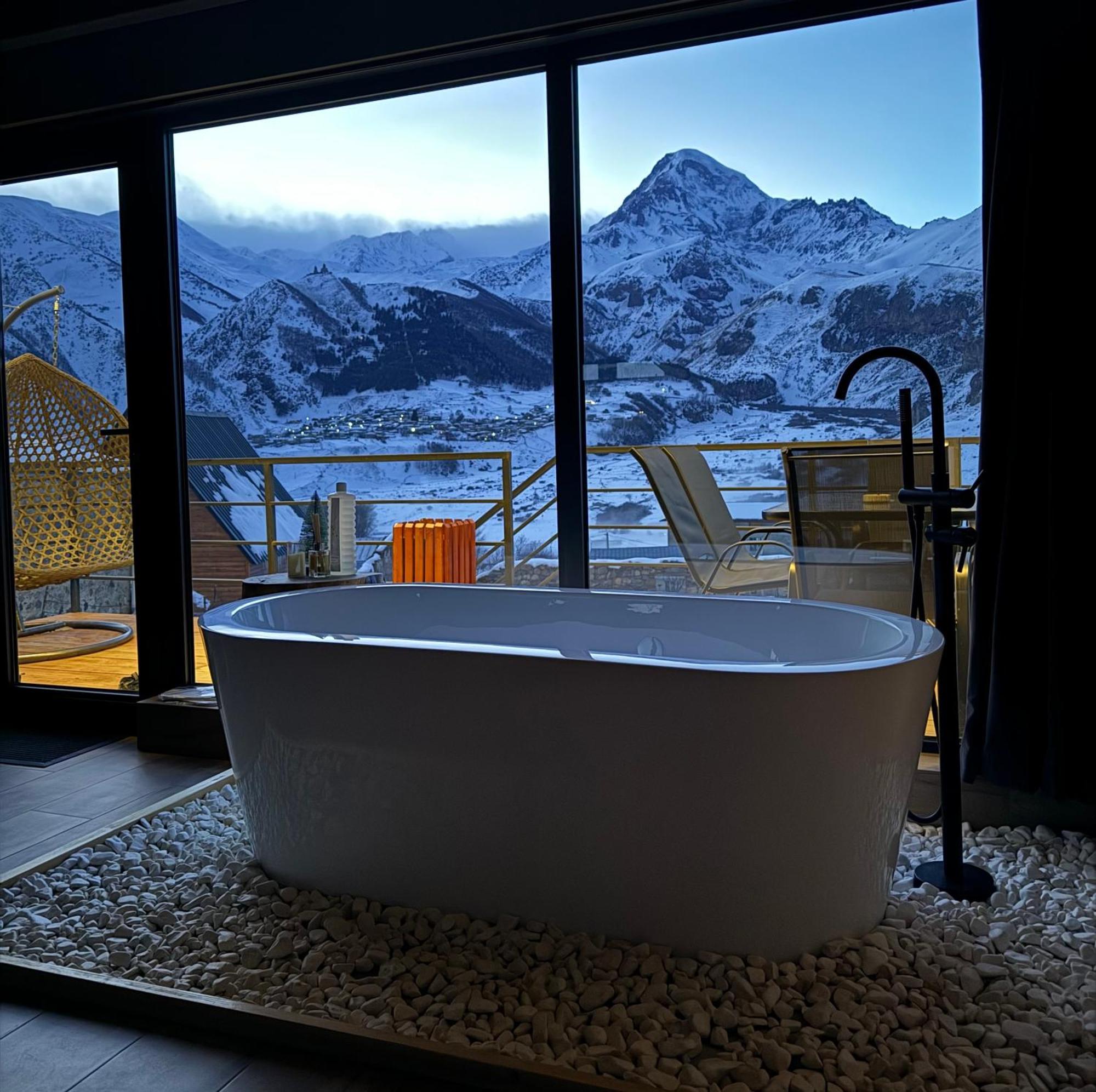 Kazbegi Story Villa Dış mekan fotoğraf